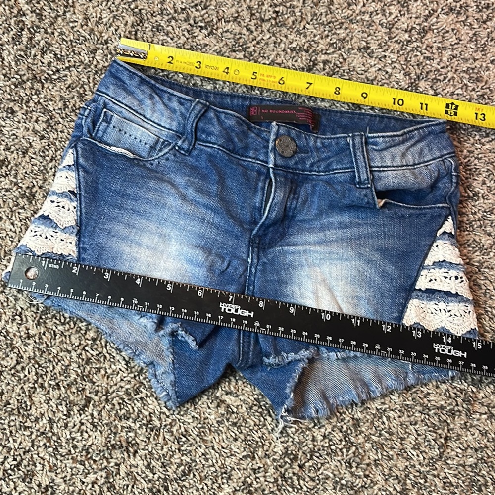 NOBO Juniors jean shorts short shorts with lace sides size 1 - see flaws